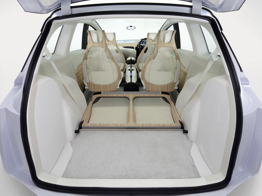  Honda Skydeck Concept 2009 года  (фото 10 из 17)